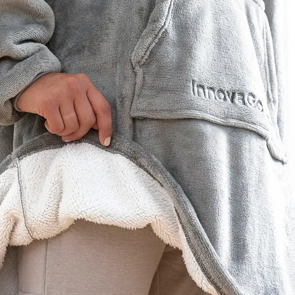 Oversized Sweatshirt Blanket with Fleece Lining – Unisex Comfort & Warmth